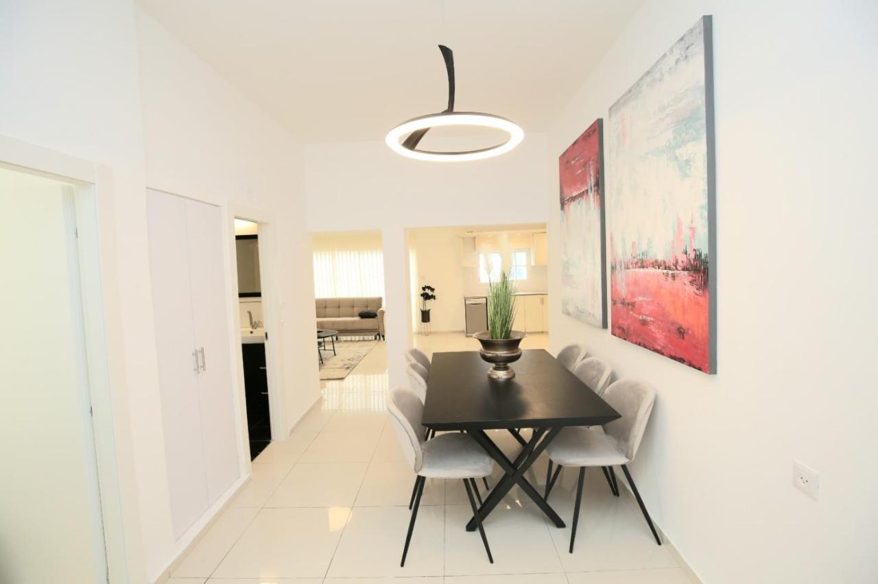 City Center Luxury Apartment In Netanya Exterior photo